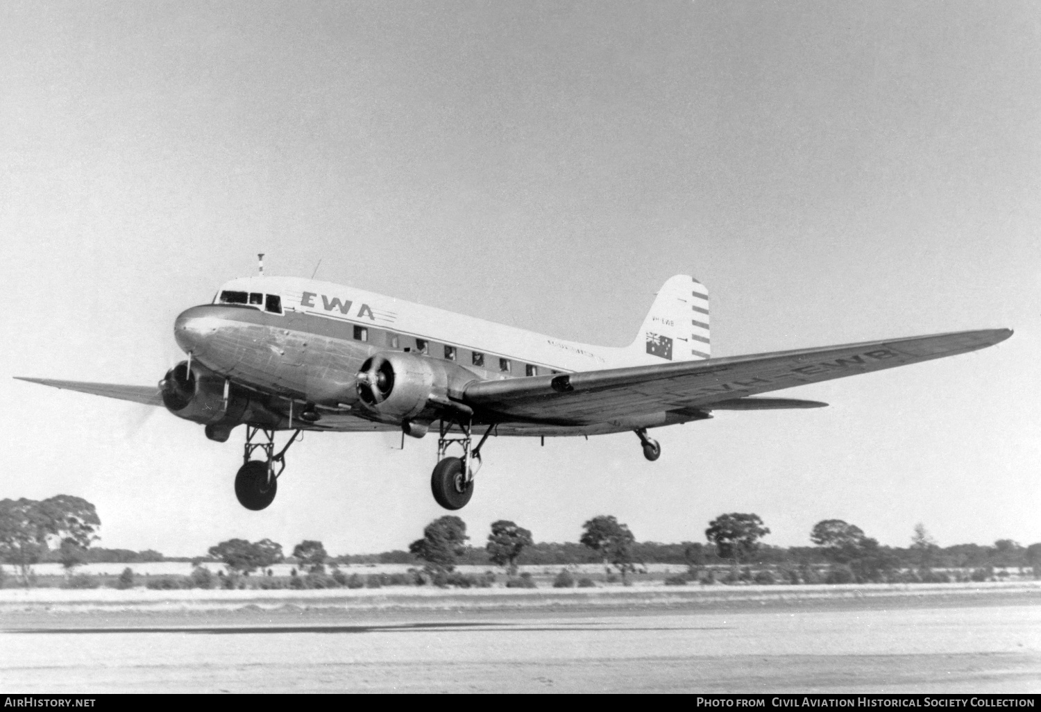 Aircraft Photo of VH-EWB | Douglas DC-3(C) | East-West Airlines | AirHistory.net #684801