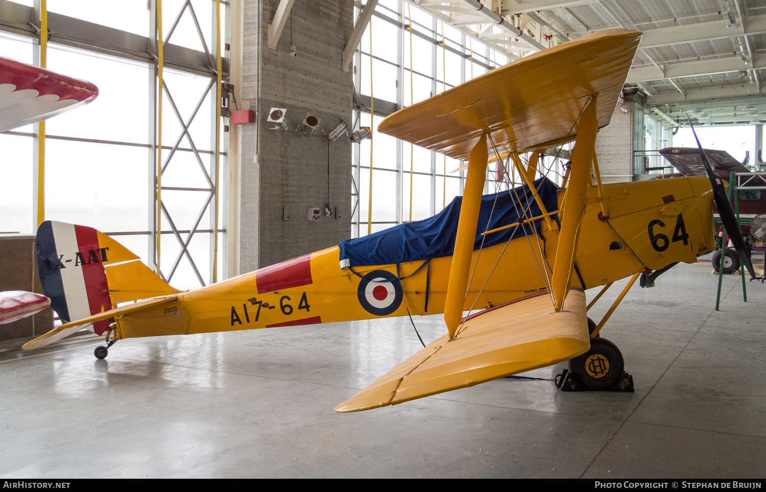 Aircraft Photo of 4X-AAT / A17-64 | De Havilland D.H. 82A Tiger Moth | Australia - Air Force | AirHistory.net #684940