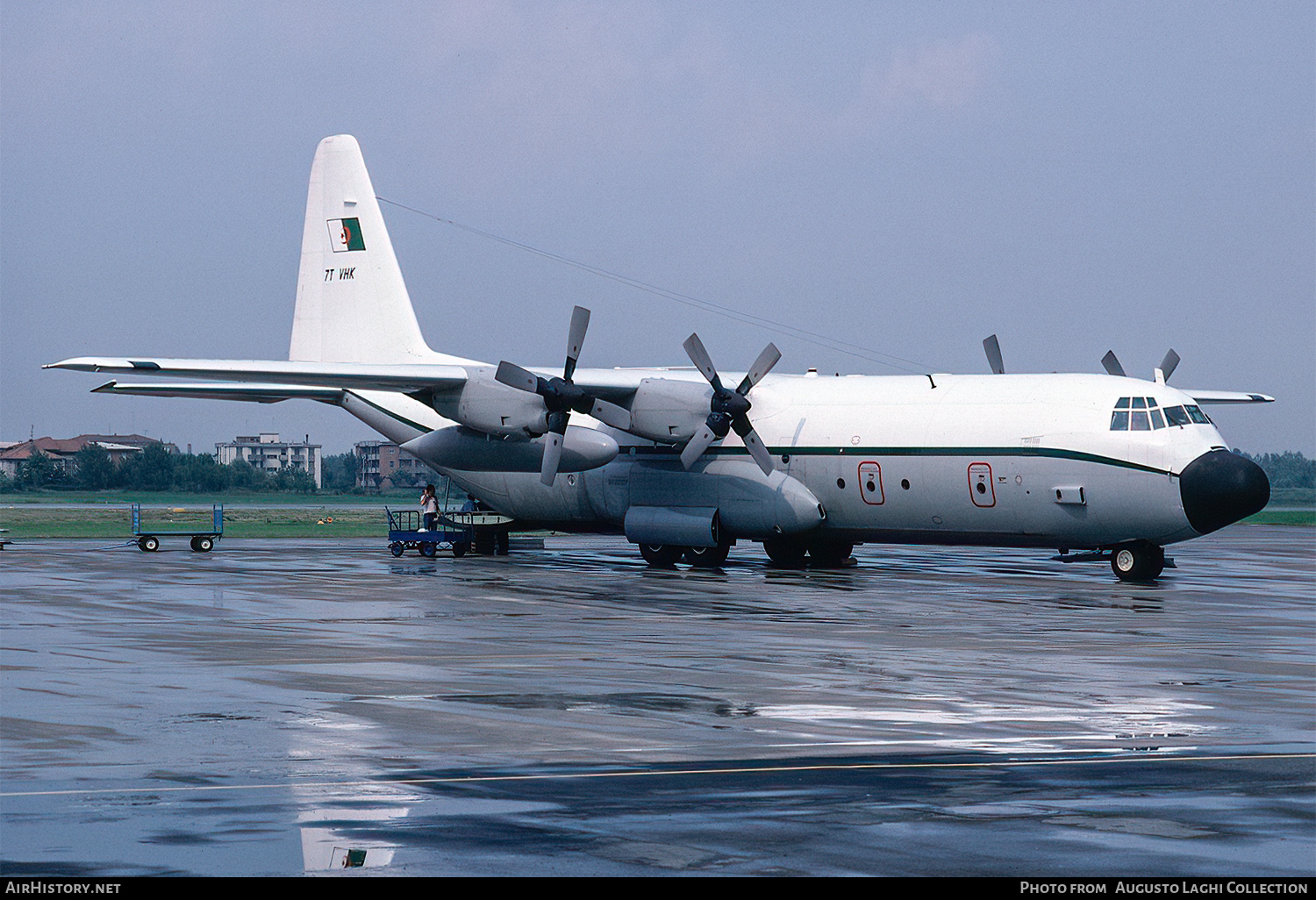 Aircraft Photo of 7T-VHK | Lockheed L-100-30 Hercules (382G) | Algeria - Air Force | AirHistory.net #684946