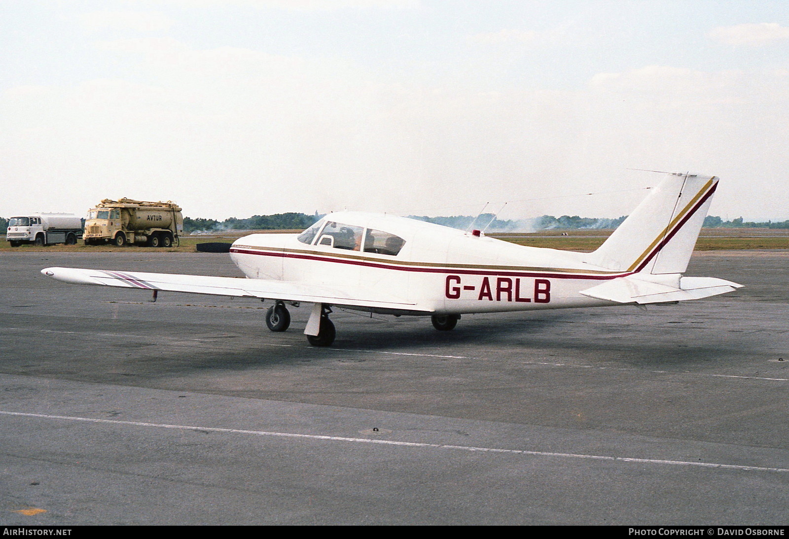 Aircraft Photo of G-ARLB | Piper PA-24-250 Comanche | AirHistory.net #685180