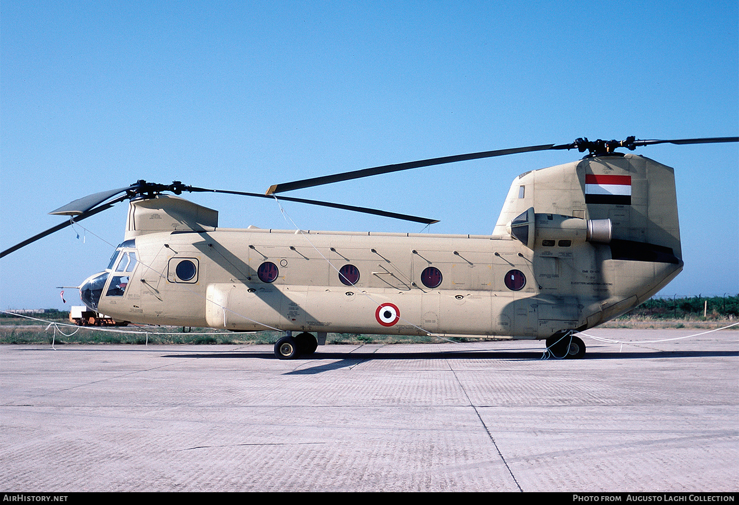 Aircraft Photo of 3012 | Boeing CH-47D Chinook (414) | Egypt - Air Force | AirHistory.net #685206