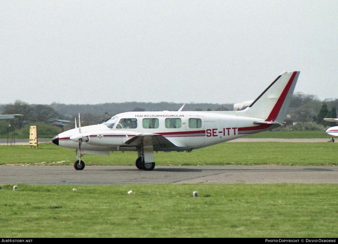 Aircraft Photo of SE-ITT | Piper PA-31-310 Navajo C | Trafikflygarhögskolan | AirHistory.net #685244