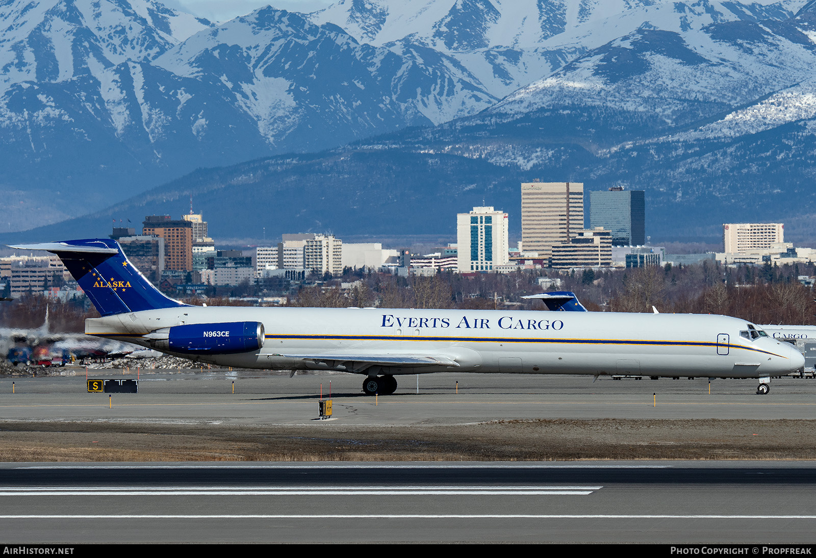 Aircraft Photo of N963CE | McDonnell Douglas MD-83/SF (DC-9-83) | Everts Air Cargo | AirHistory.net #685463