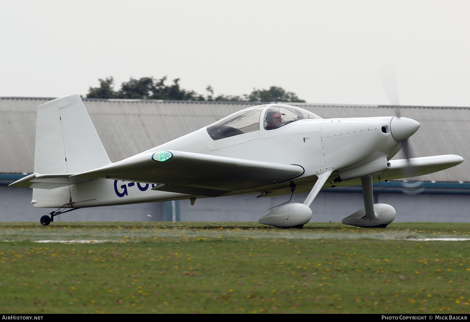 Aircraft Photo of G-CMON | Van's RV-7 | AirHistory.net #685509