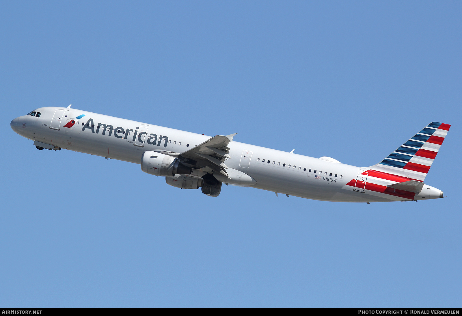Aircraft Photo of N161UW | Airbus A321-211 | American Airlines | AirHistory.net #685559