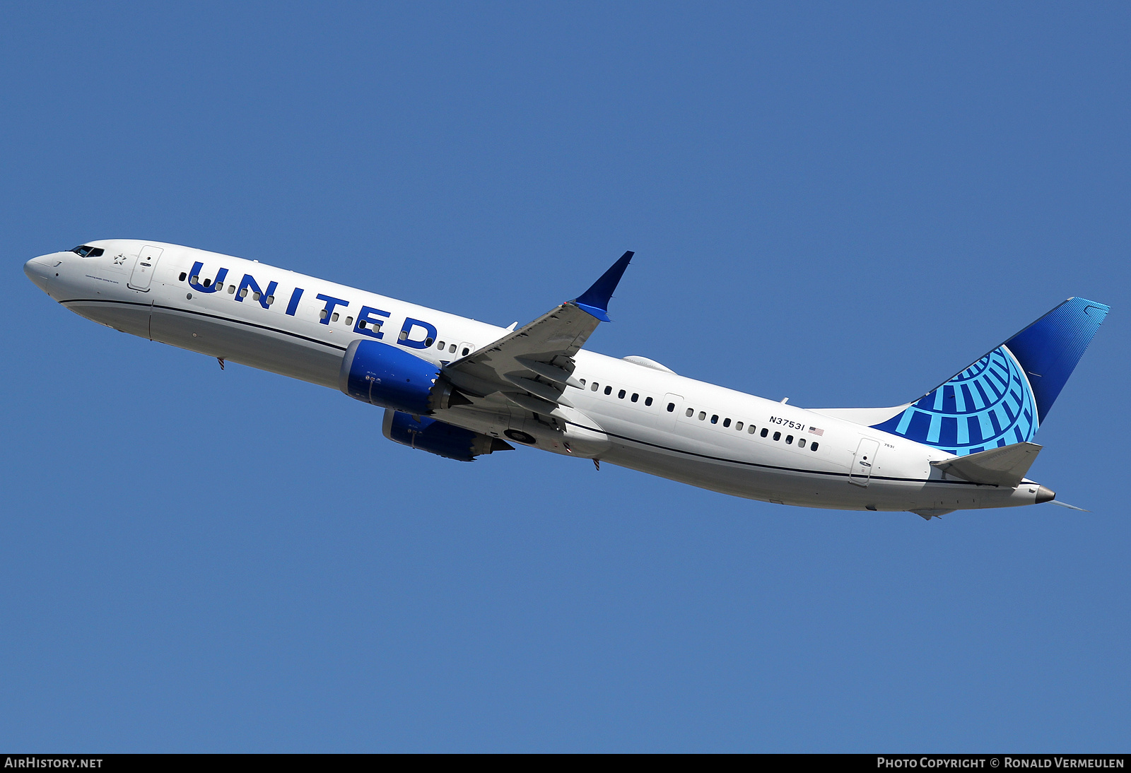 Aircraft Photo of N37531 | Boeing 737-9 Max 9 | United Airlines | AirHistory.net #685587