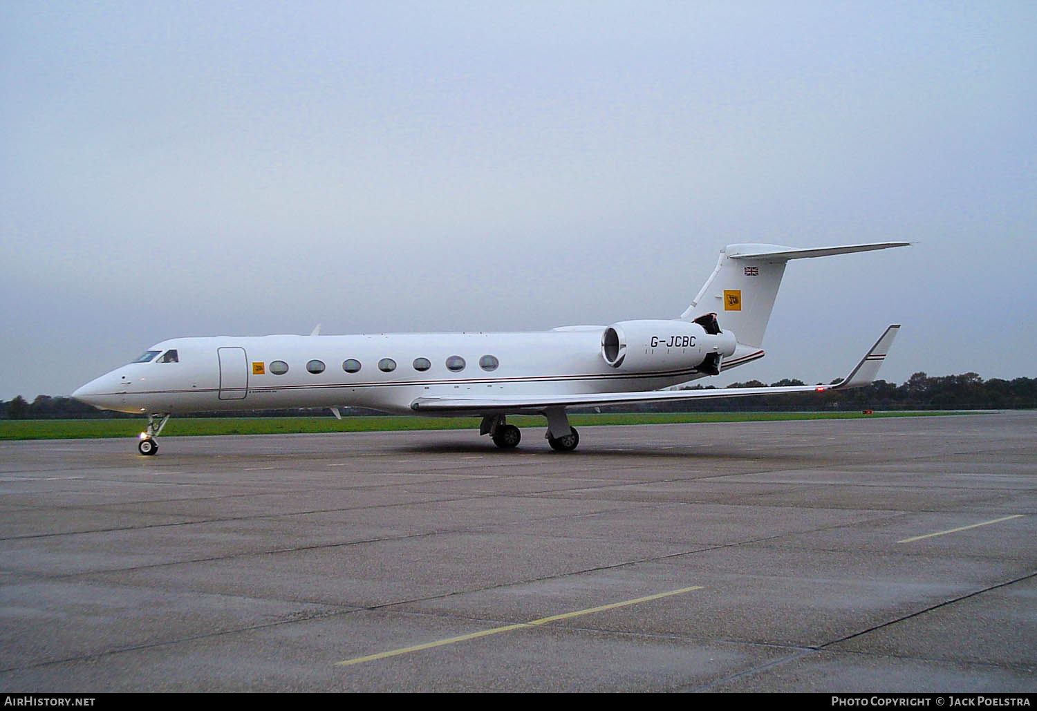 Aircraft Photo of G-JCBC | Gulfstream Aerospace G-V-SP Gulfstream G550 | JCB - J.C. Bamford Excavators | AirHistory.net #685591