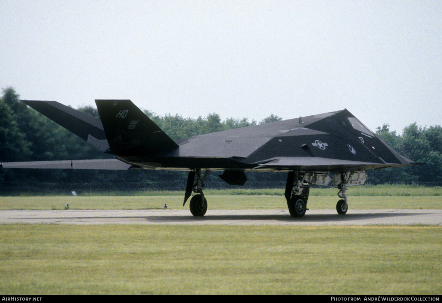 Aircraft Photo of 85-0830 / 830 | Lockheed F-117A Nighthawk | USA - Air Force | AirHistory.net #685631