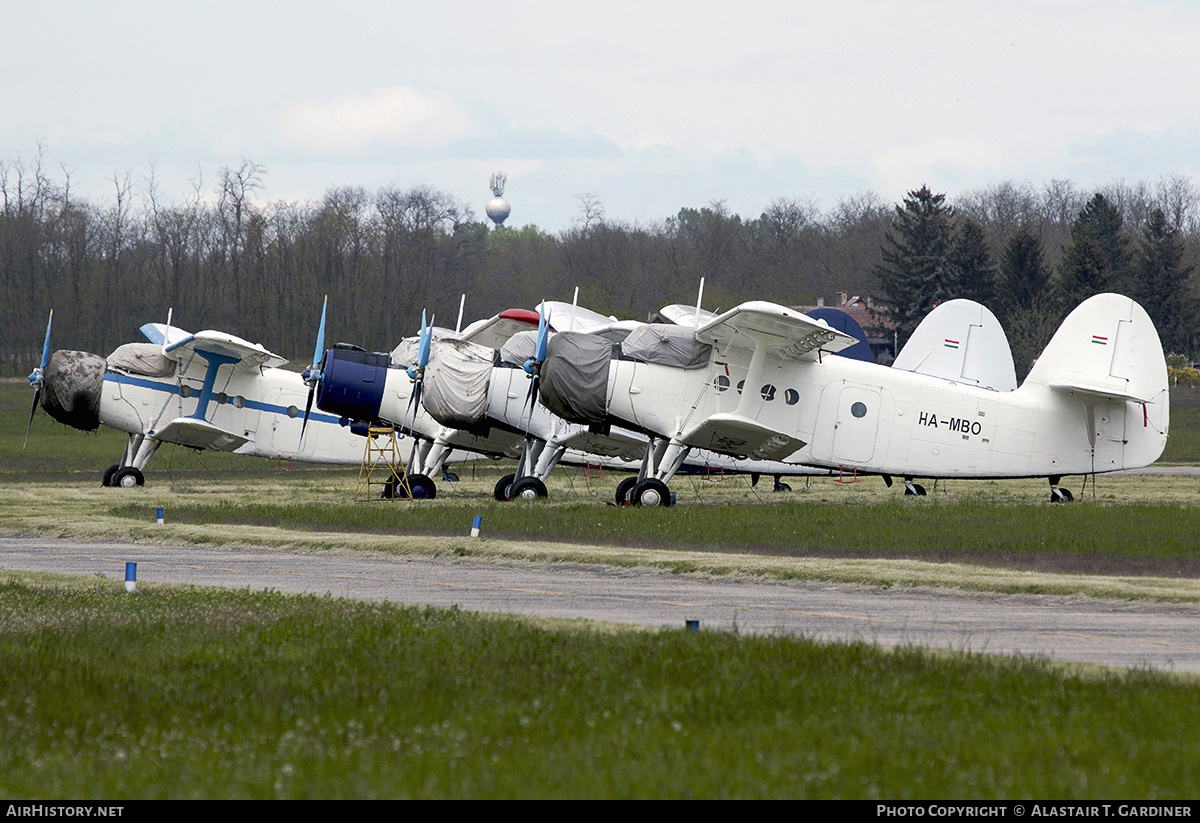 Aircraft Photo of HA-MBO | Antonov An-2R | AirHistory.net #685692