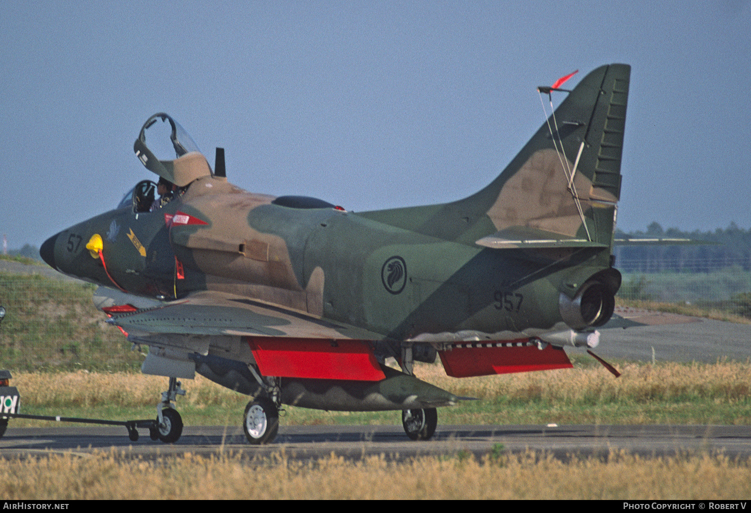 Aircraft Photo of 957 | McDonnell Douglas A-4SU Skyhawk | Singapore - Air Force | AirHistory.net #685736