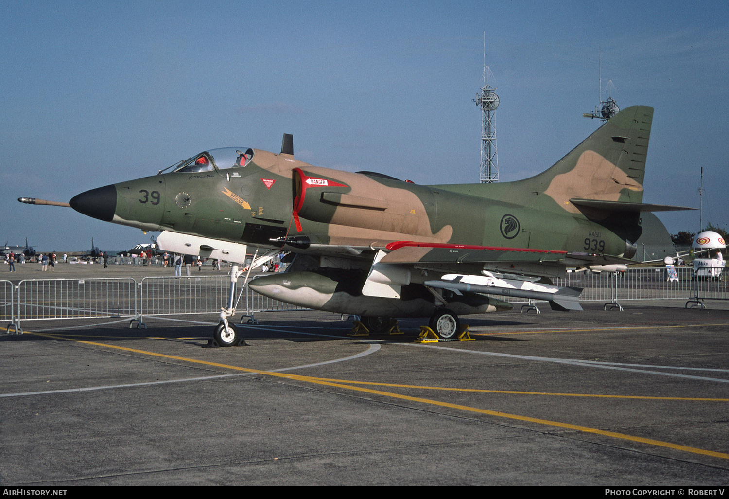 Aircraft Photo of 939 | Douglas A-4SU Skyhawk | Singapore - Air Force | AirHistory.net #685784