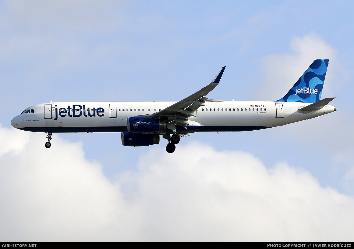 Aircraft Photo of N964JT | Airbus A321-231 | JetBlue Airways | AirHistory.net #685792