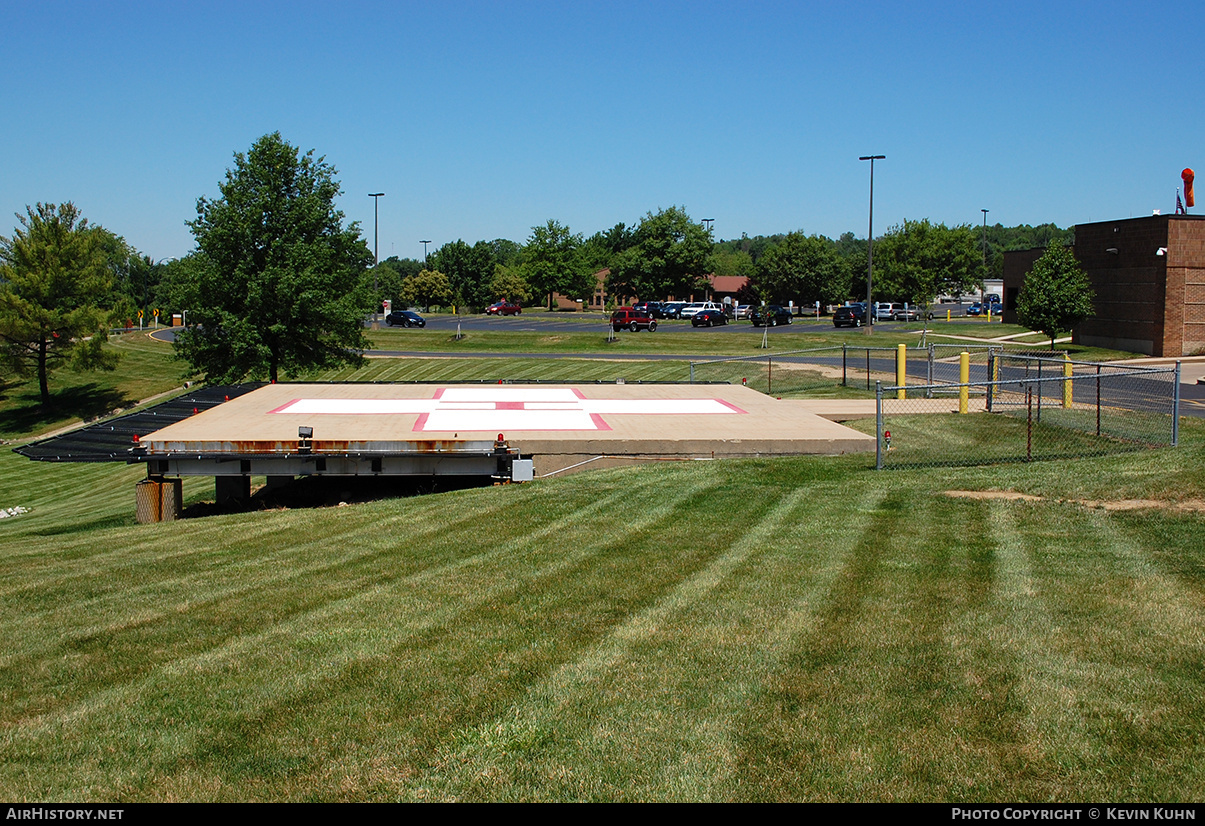 Airport photo of Mount Vernon - Knox Community Hospital Heliport (OH04) in Ohio, United States | AirHistory.net #685809