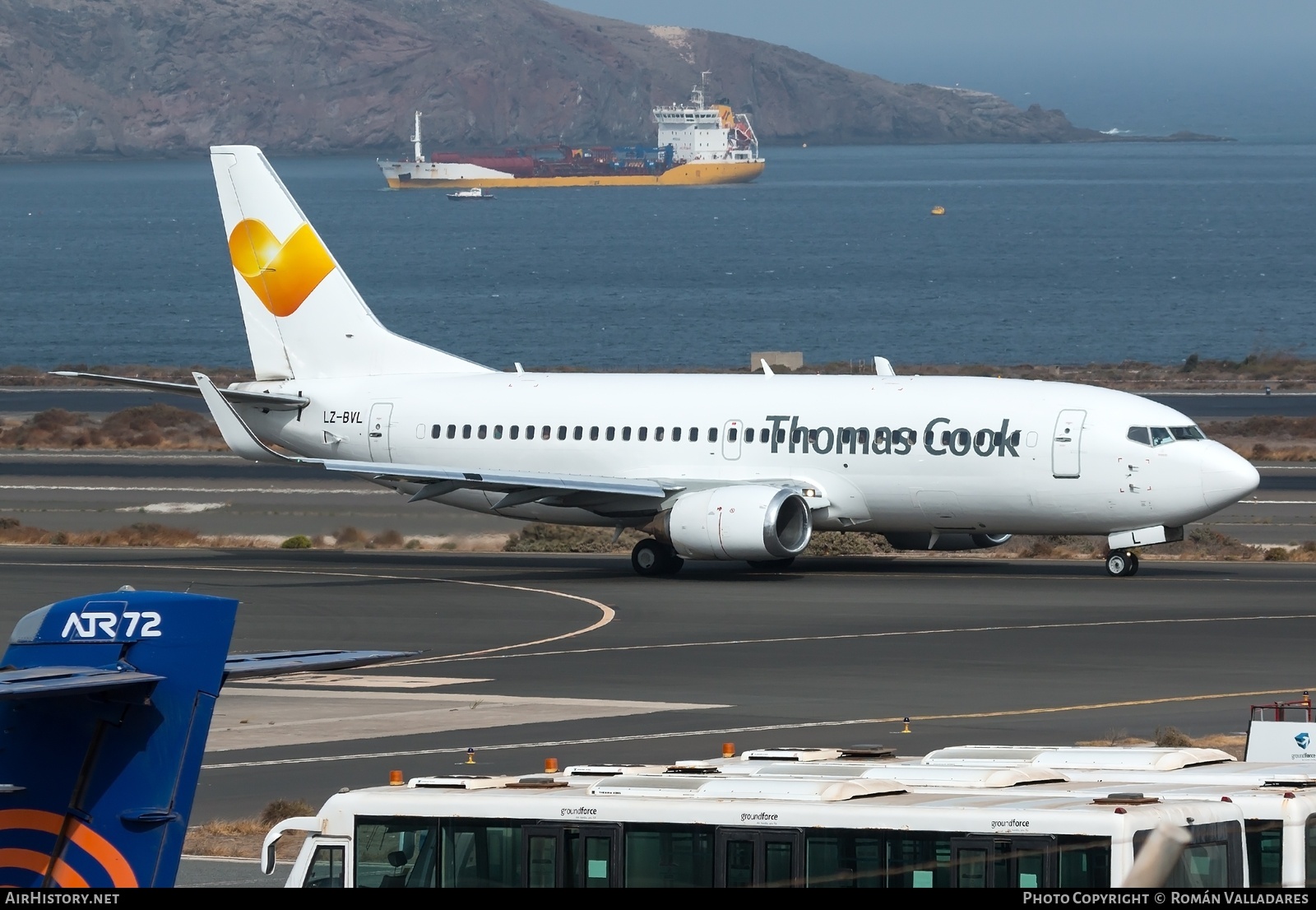 Aircraft Photo of LZ-BVL | Boeing 737-33S | Thomas Cook Airlines | AirHistory.net #685812