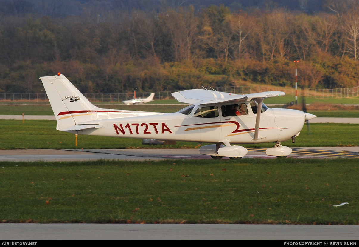 Aircraft Photo of N172TA | Cessna 172R Skyhawk | AirHistory.net #685820