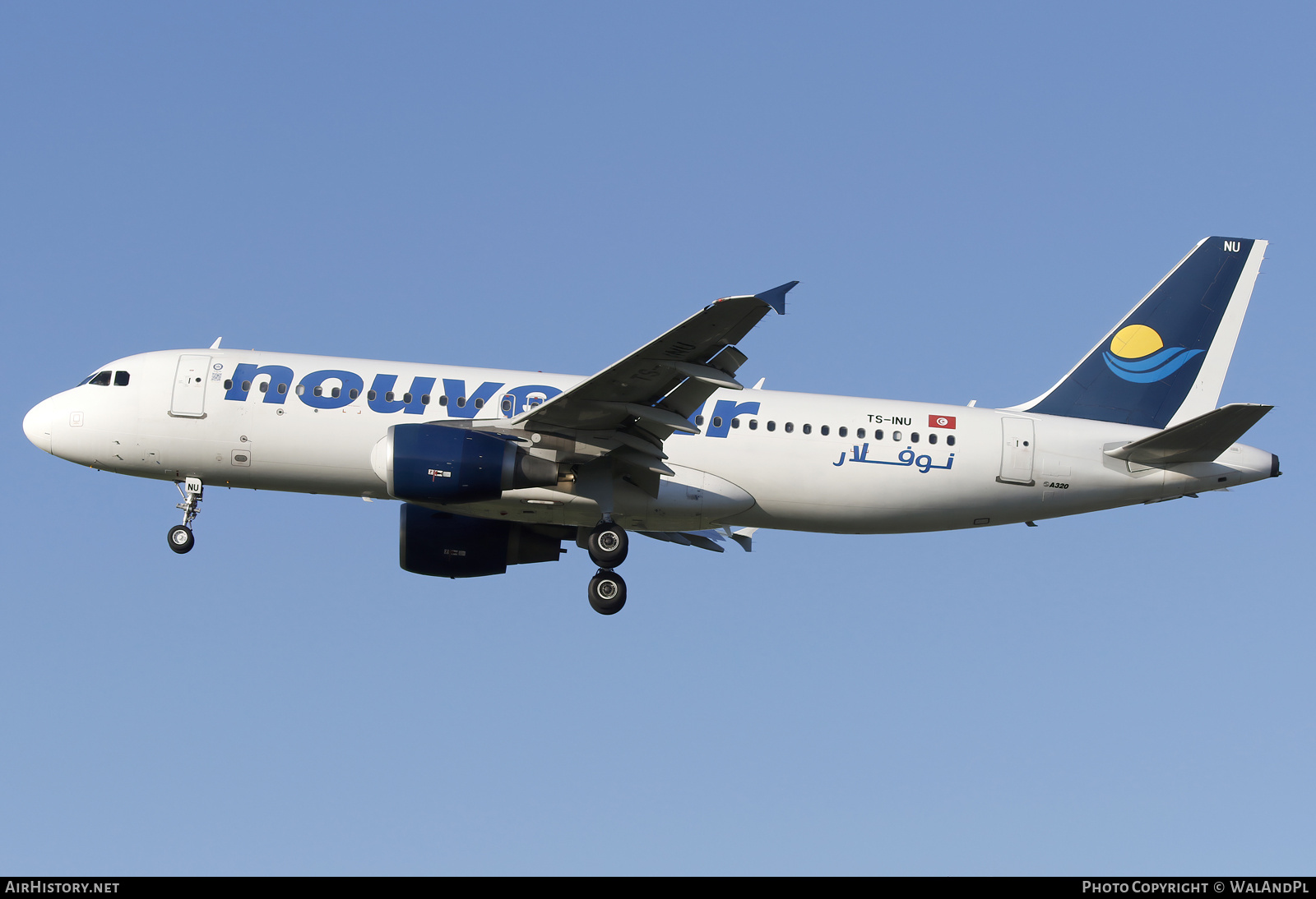 Aircraft Photo of TS-INU | Airbus A320-214 | Nouvelair Tunisie | AirHistory.net #685904
