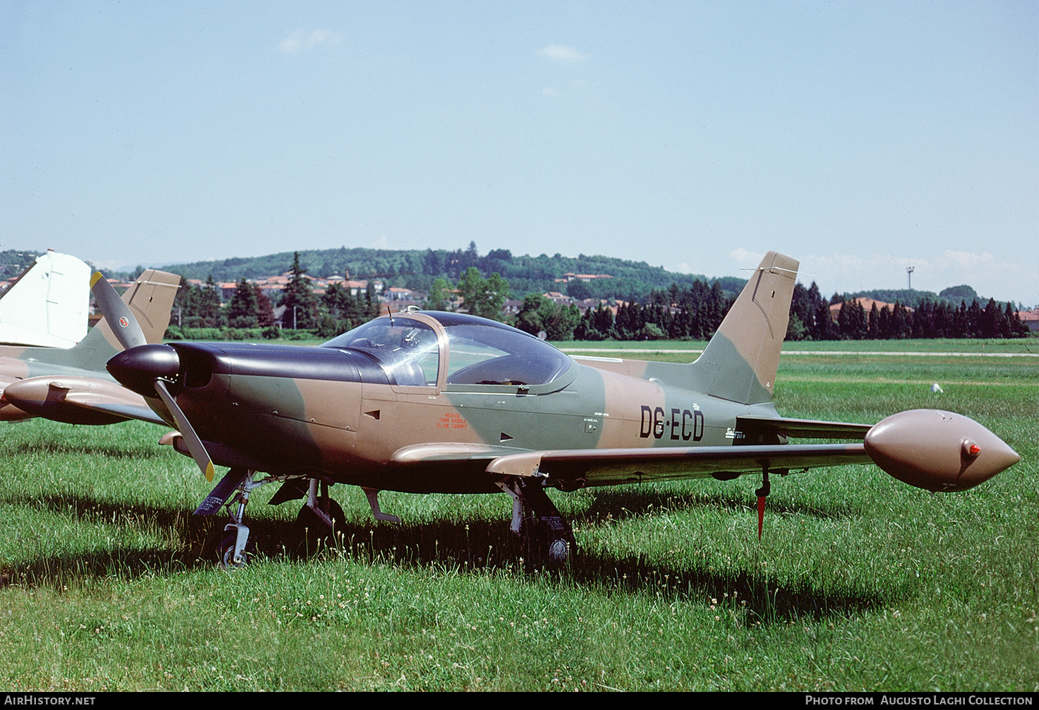 Aircraft Photo of D6-ECD | SIAI-Marchetti SF-260W Warrior | Comores - Air Force | AirHistory.net #685958