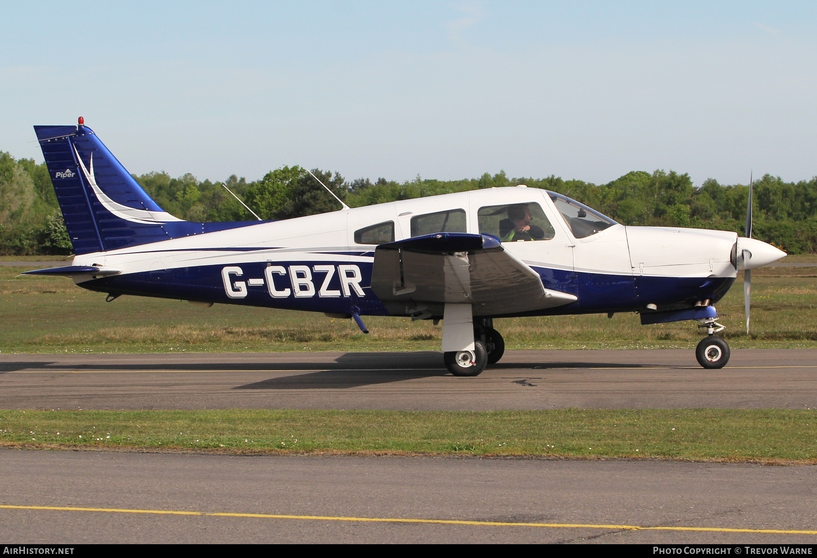 Aircraft Photo of G-CBZR | Piper PA-28R-201 Arrow III | AirHistory.net #685995