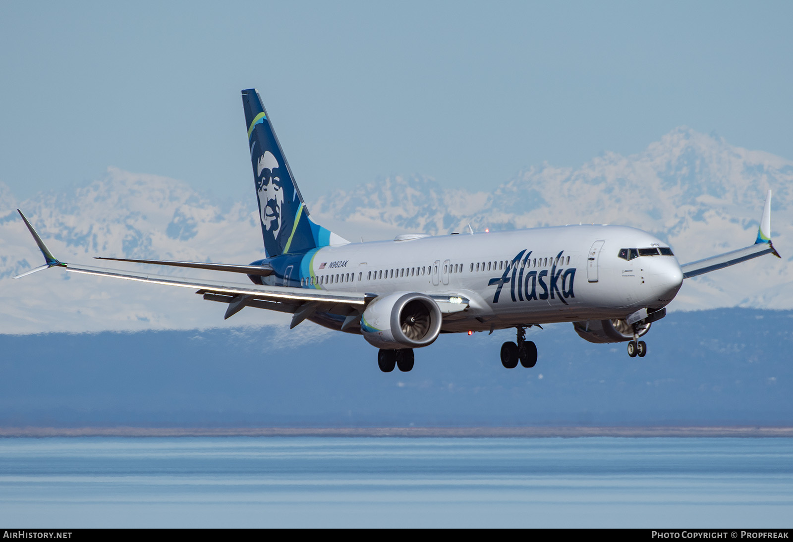 Aircraft Photo of N962AK | Boeing 737-9 Max 9 | Alaska Airlines | AirHistory.net #686005