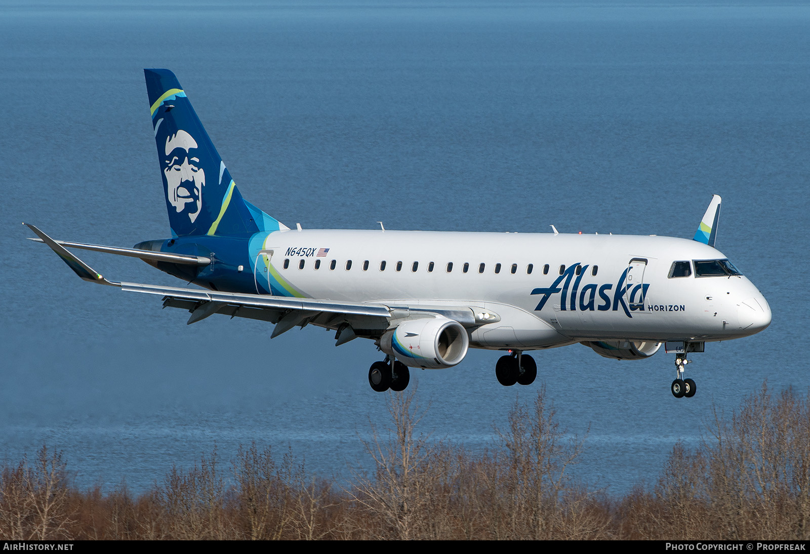 Aircraft Photo of N645QX | Embraer 175LR (ERJ-170-200LR) | Alaska Airlines | AirHistory.net #686016