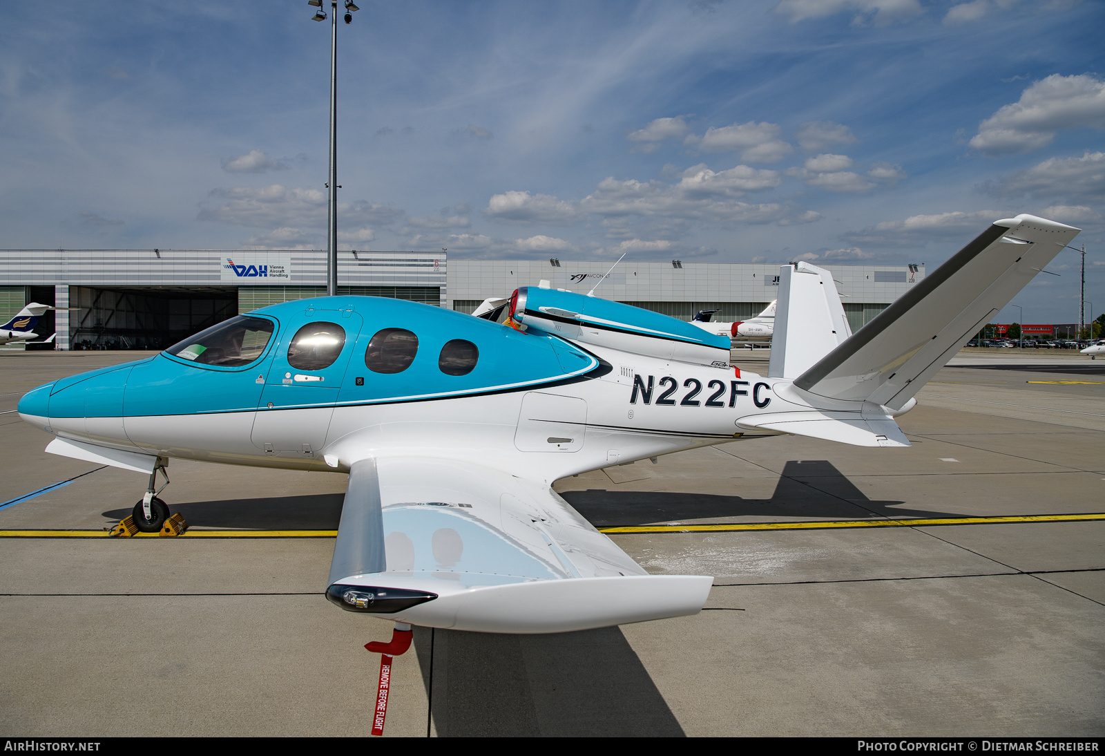 Aircraft Photo of N222FC | Cirrus SF-50 Vision G2+ | AirHistory.net #686040