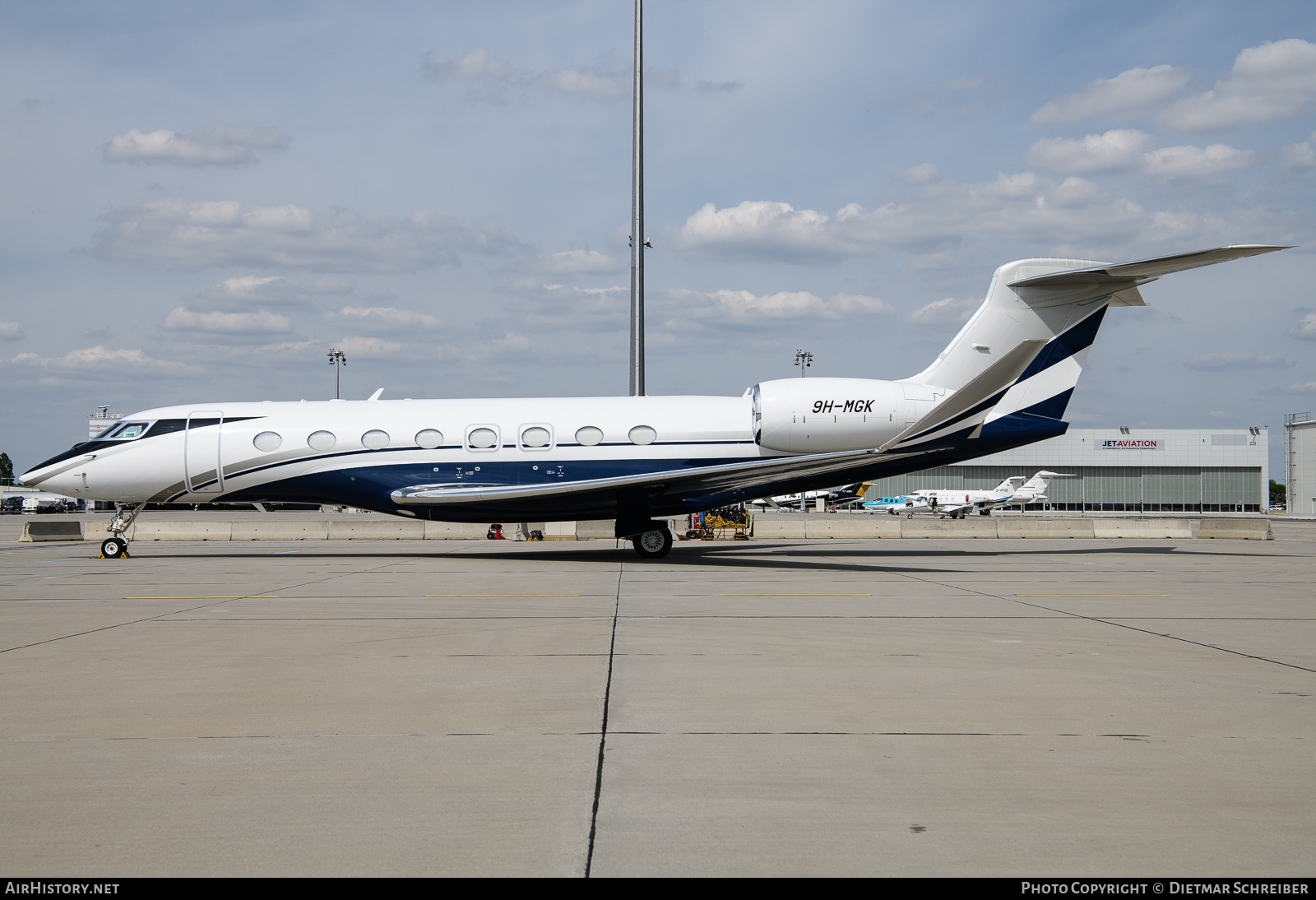 Aircraft Photo of 9H-MGK | Gulfstream Aerospace G650 (G-VI) | AirHistory.net #686041