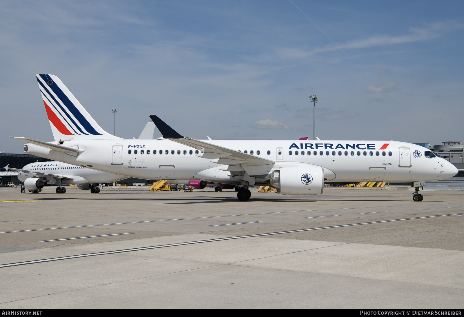 Aircraft Photo of F-HZUE | Airbus A220-371 (BD-500-1A11) | Air France | AirHistory.net #686042
