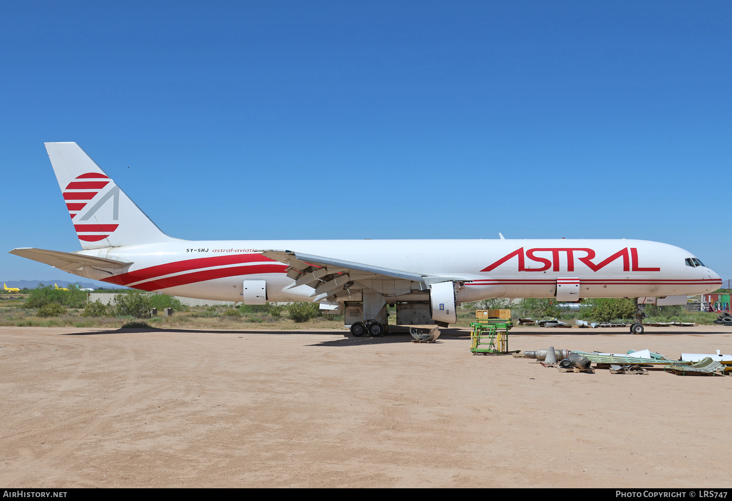 Aircraft Photo of 5Y-SHJ | Boeing 757-232(PCF) | Astral Aviation | AirHistory.net #686052