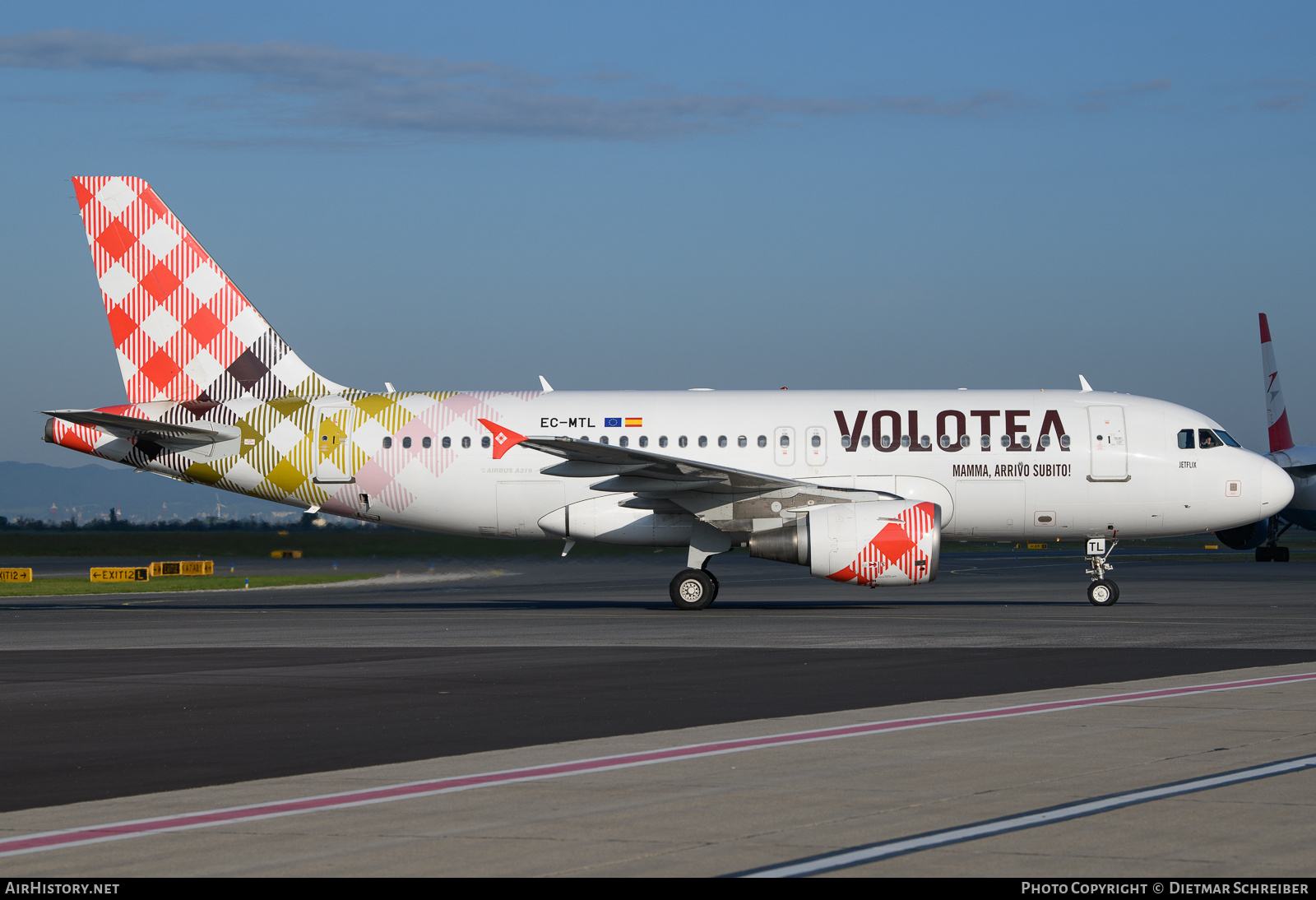 Aircraft Photo of EC-MTL | Airbus A319-111 | Volotea | AirHistory.net #686064