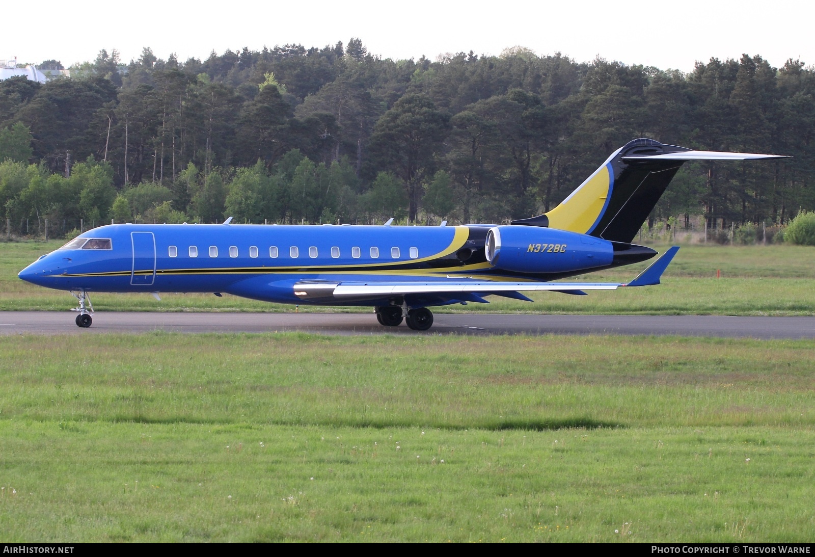 Aircraft Photo of N372BC | Bombardier Global Express XRS (BD-700-1A10) | AirHistory.net #686085