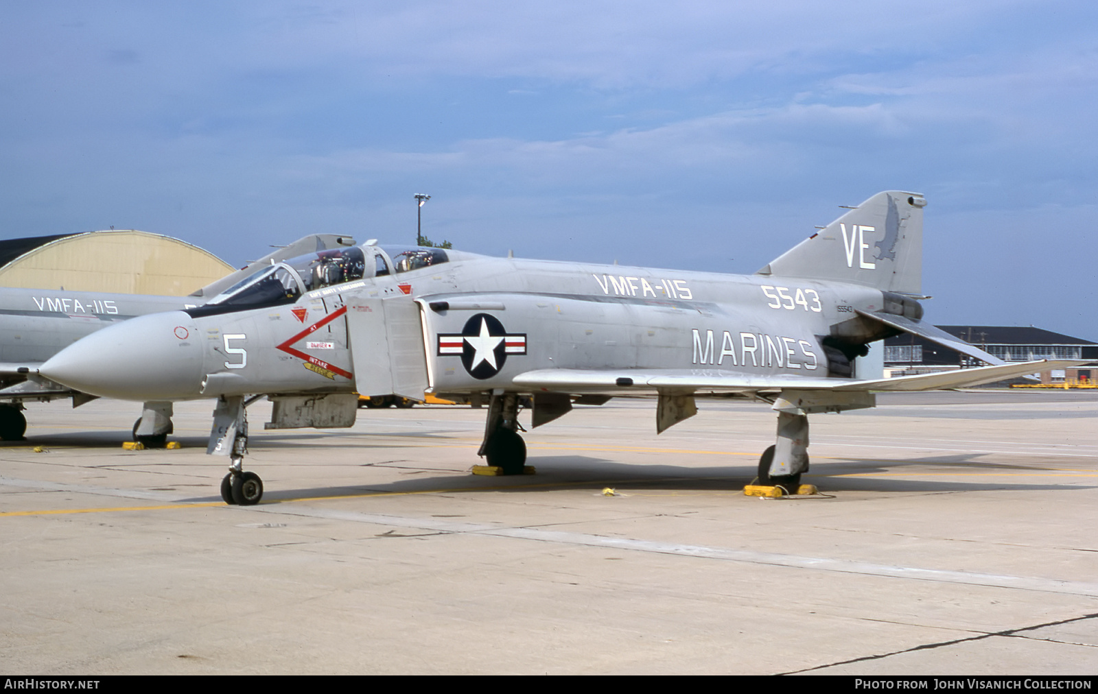 Aircraft Photo of 155543 / 5543 | McDonnell Douglas F-4J Phantom II | USA - Marines | AirHistory.net #686176