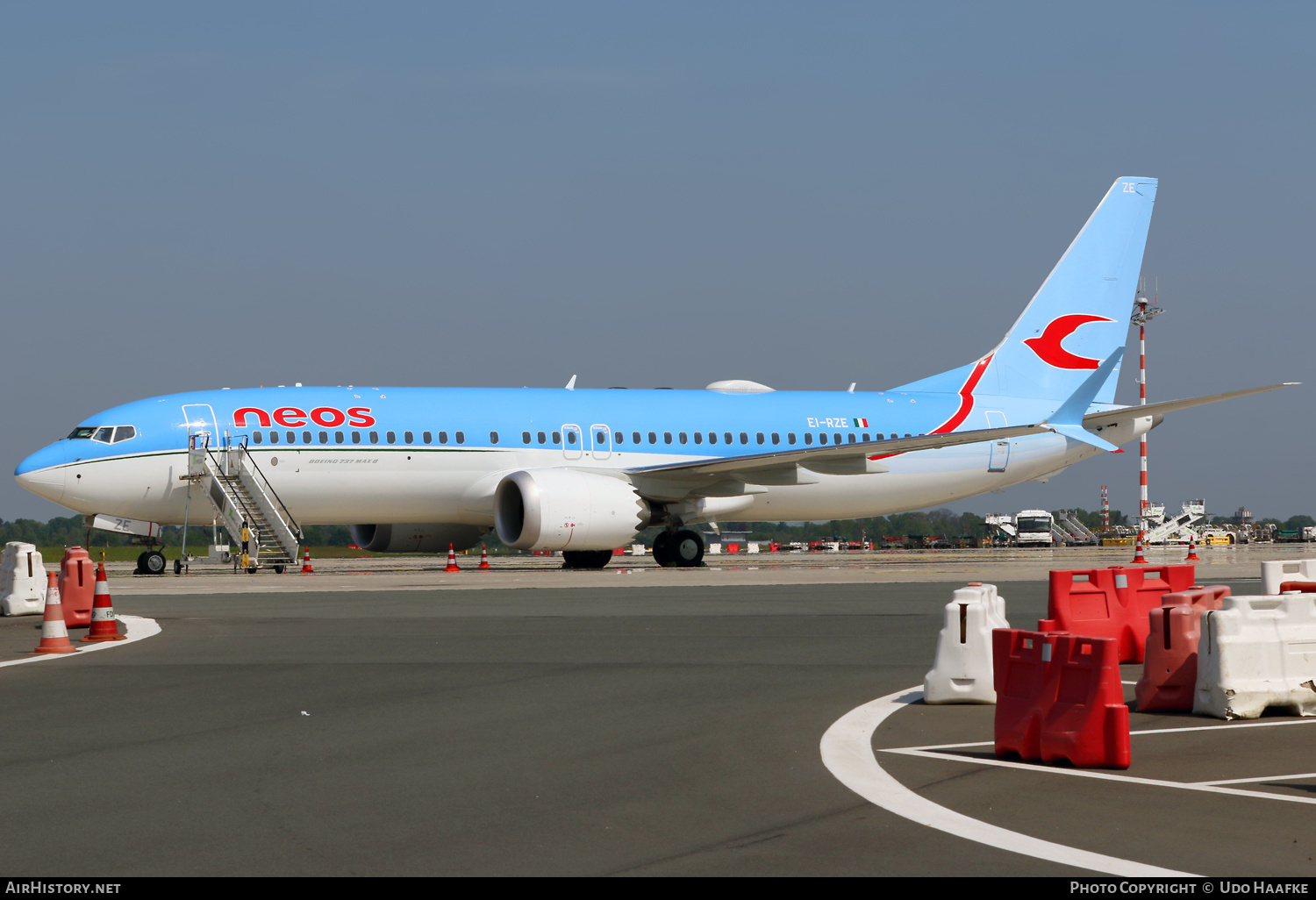 Aircraft Photo of EI-RZE | Boeing 737-8 Max 8 | Neos | AirHistory.net #686279