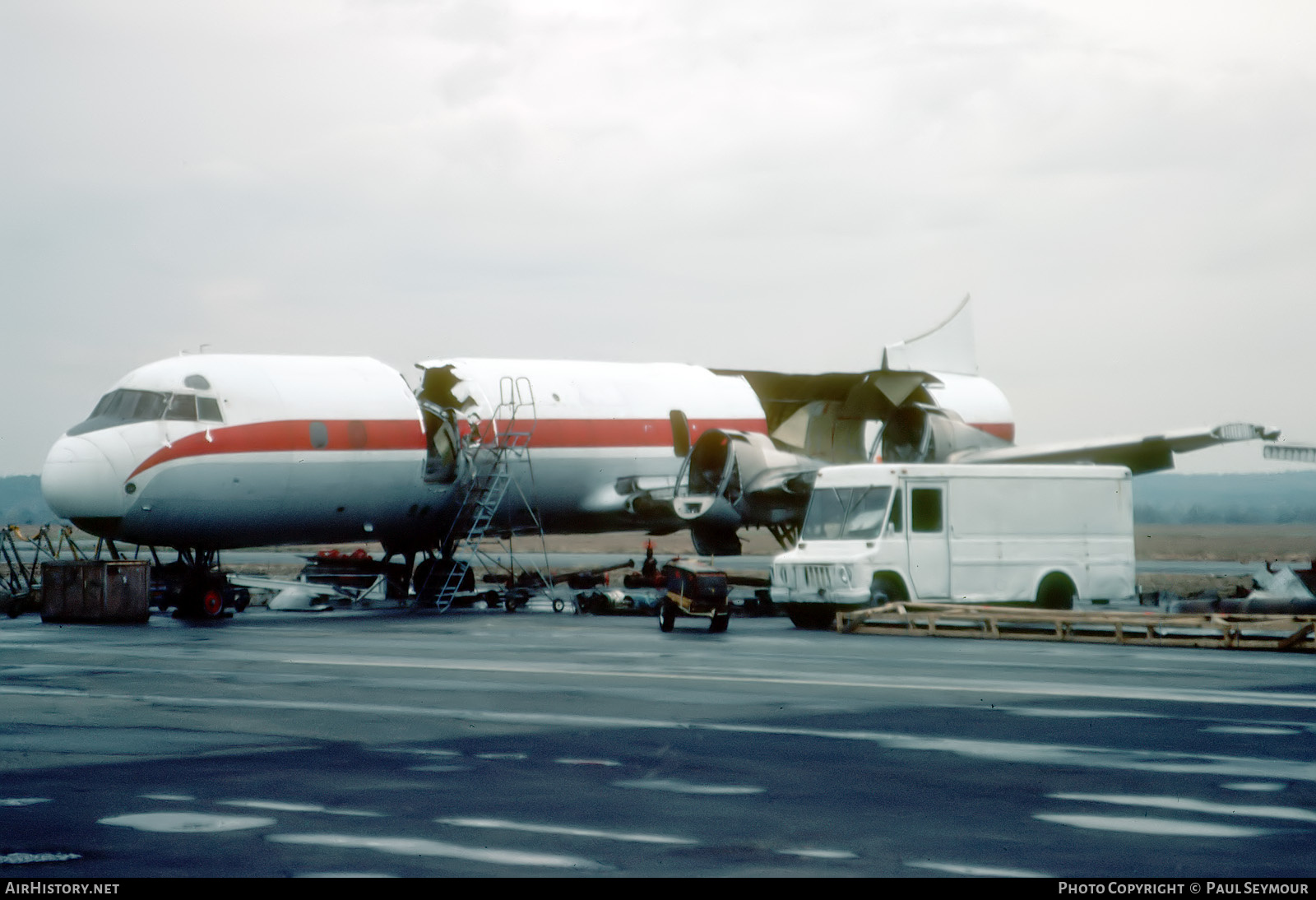 Aircraft Photo of N5516 | Lockheed L-188A(F) Electra | Zantop International Airlines | AirHistory.net #686284