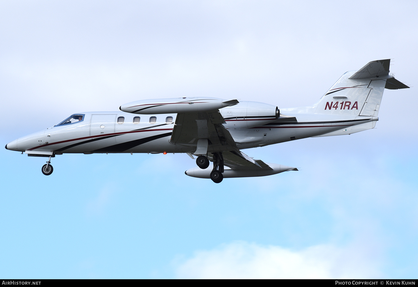 Aircraft Photo of N41RA | Gates Learjet 35A | AirHistory.net #686372