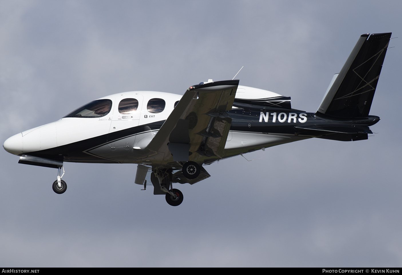 Aircraft Photo of N10RS | Cirrus SF-50 Vision G2 Arrivee | OpenAir | AirHistory.net #686373
