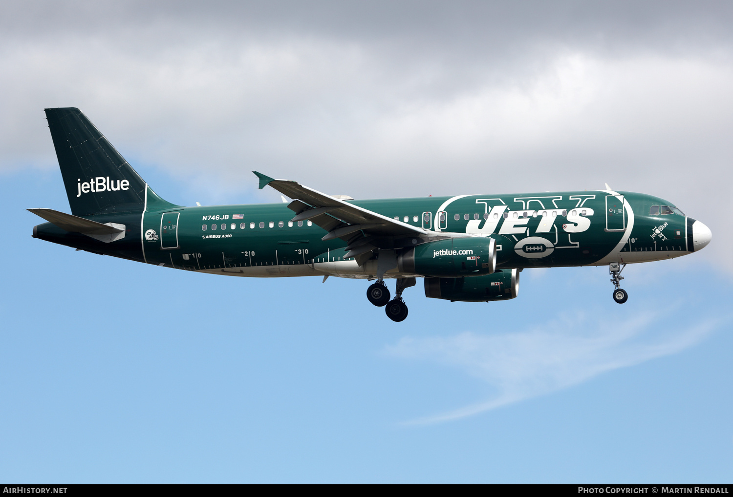 Aircraft Photo of N746JB | Airbus A320-232 | JetBlue Airways | AirHistory.net #686389