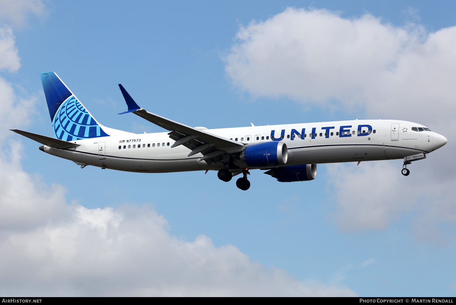 Aircraft Photo of N77573 | Boeing 737-9 Max 9 | United Airlines | AirHistory.net #686391