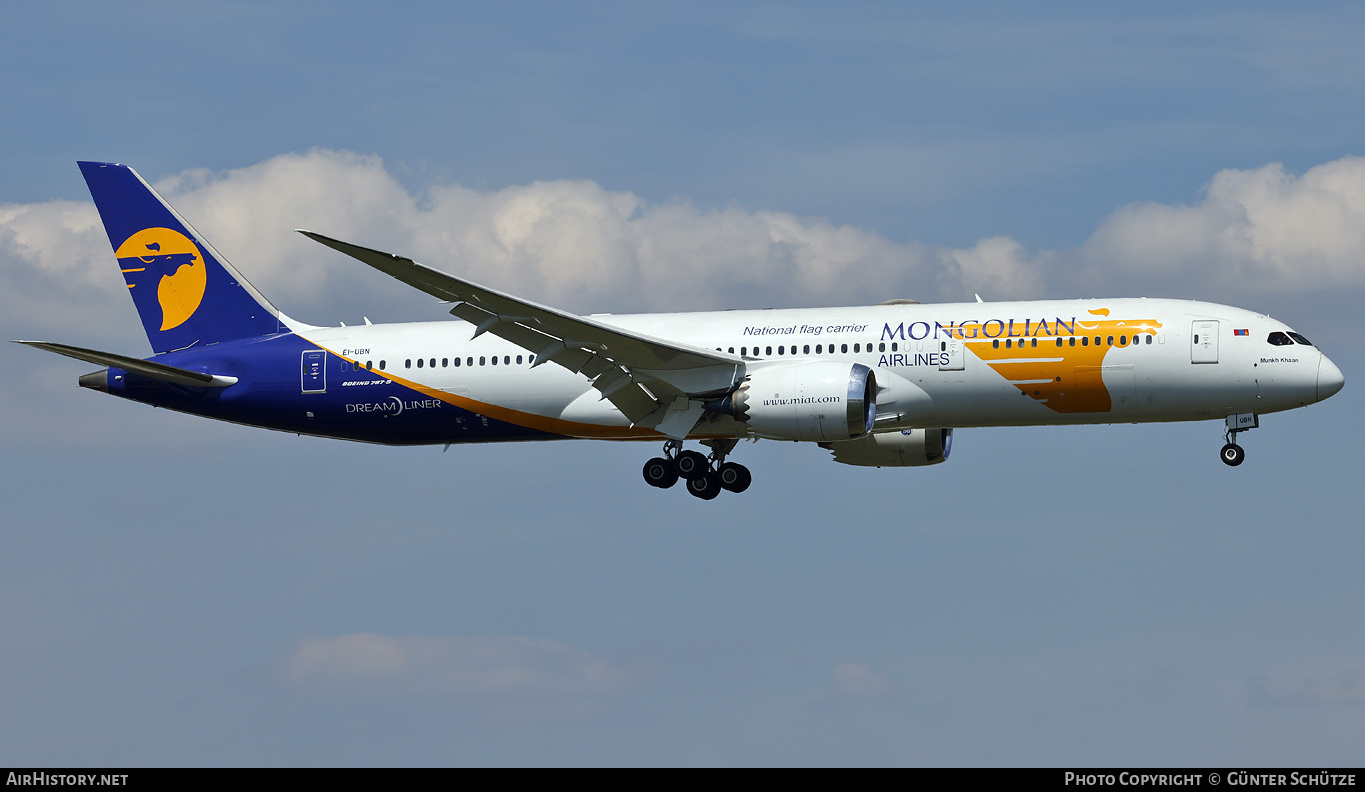 Aircraft Photo of EI-UBN | Boeing 787-9 Dreamliner | MIAT Mongolian Airlines | AirHistory.net #686399