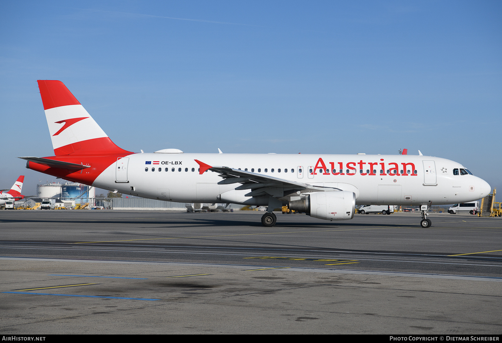 Aircraft Photo of OE-LBX | Airbus A320-214 | Austrian Airlines | AirHistory.net #686422