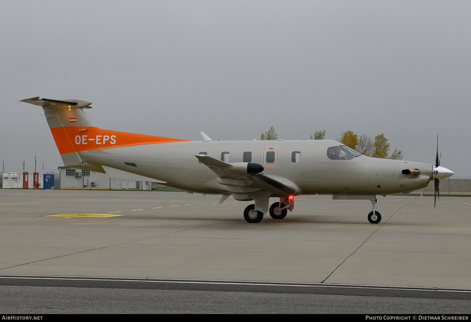 Aircraft Photo of OE-EPS | Pilatus PC-12NGX (PC-12/47E) | AirHistory.net #686461