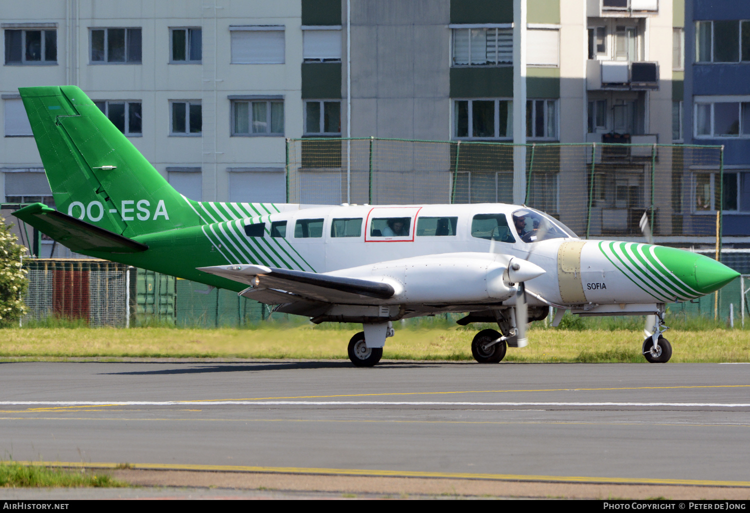 Aircraft Photo of OO-ESA | Cessna 404 Titan | AirHistory.net #686467