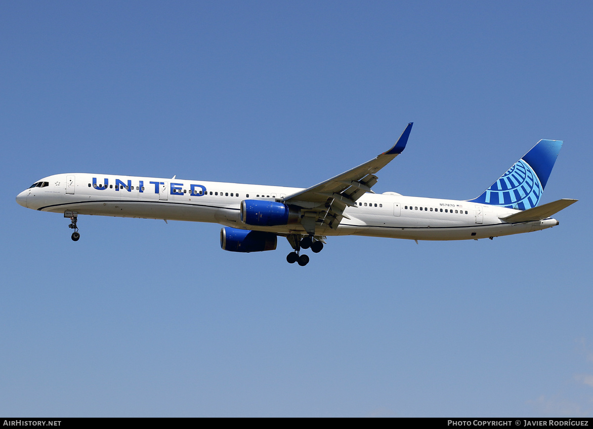 Aircraft Photo of N57870 | Boeing 757-33N | United Airlines | AirHistory.net #686557