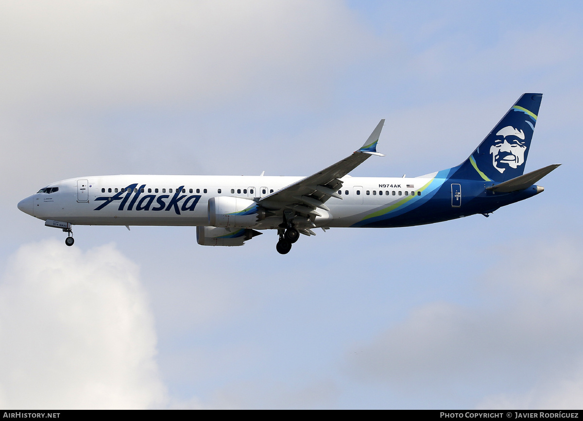 Aircraft Photo of N974AK | Boeing 737-9 Max 9 | Alaska Airlines | AirHistory.net #686604