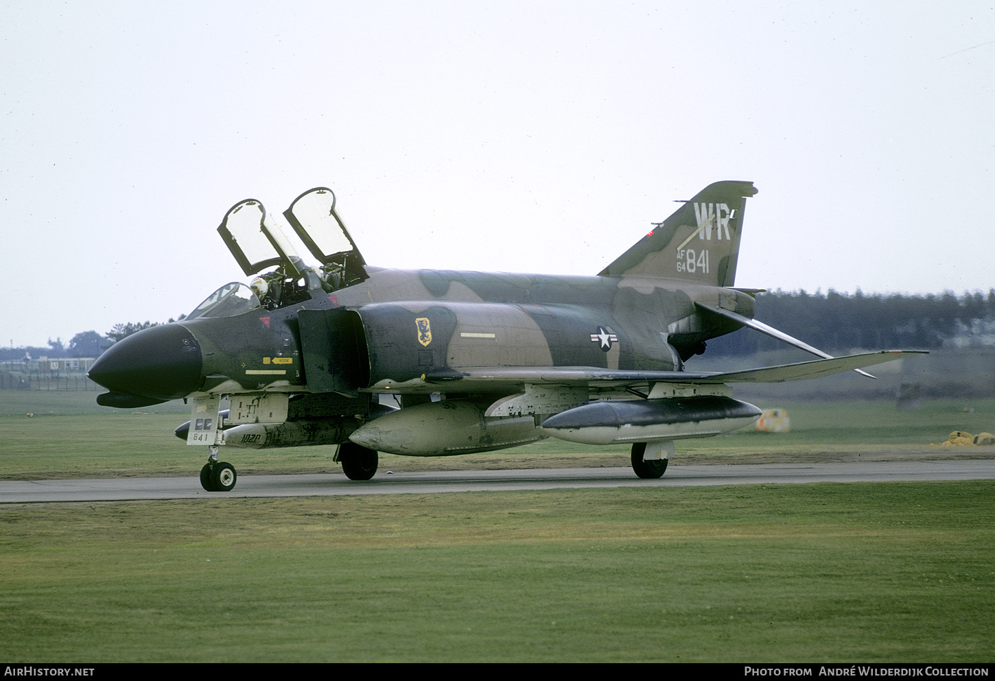 Aircraft Photo of 64-0841 / AF64-841 | McDonnell F-4C Phantom II | USA - Air Force | AirHistory.net #686609