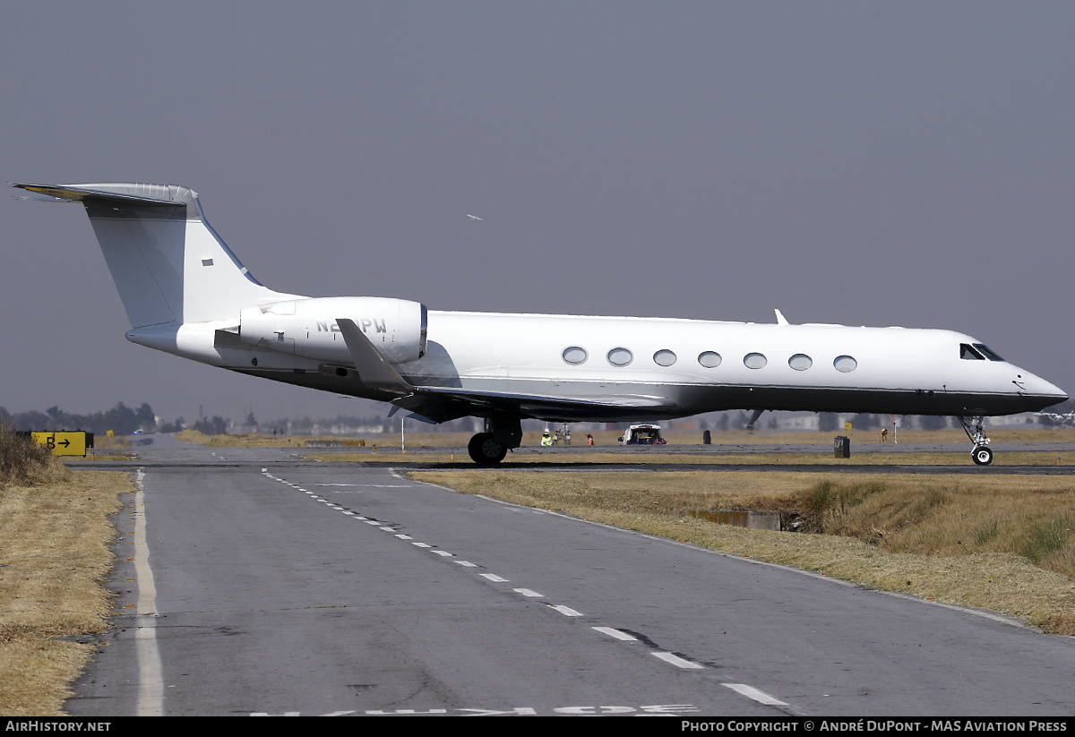 Aircraft Photo of N261PW | Gulfstream Aerospace G-V-SP Gulfstream G550 | AirHistory.net #686632