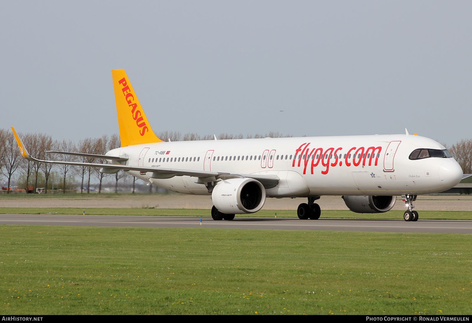 Aircraft Photo of TC-RBB | Airbus A321-251NX | Pegasus Airlines | AirHistory.net #686648