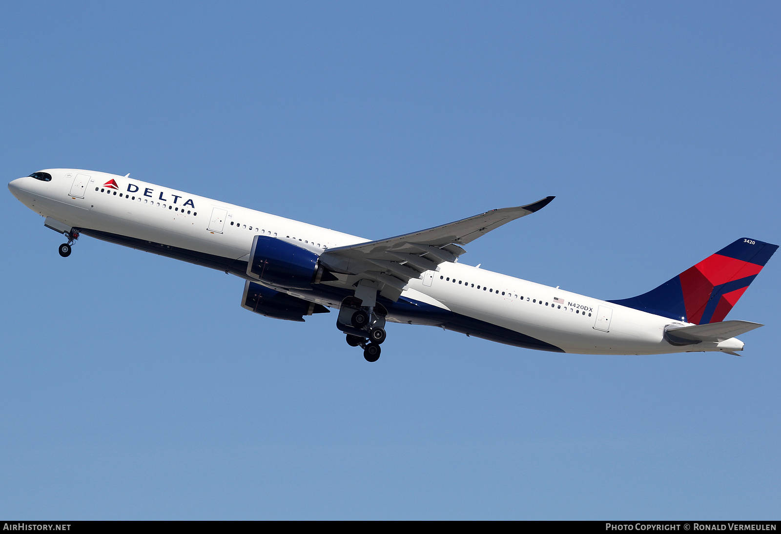 Aircraft Photo of N420DX | Airbus A330-941N | Delta Air Lines | AirHistory.net #686649