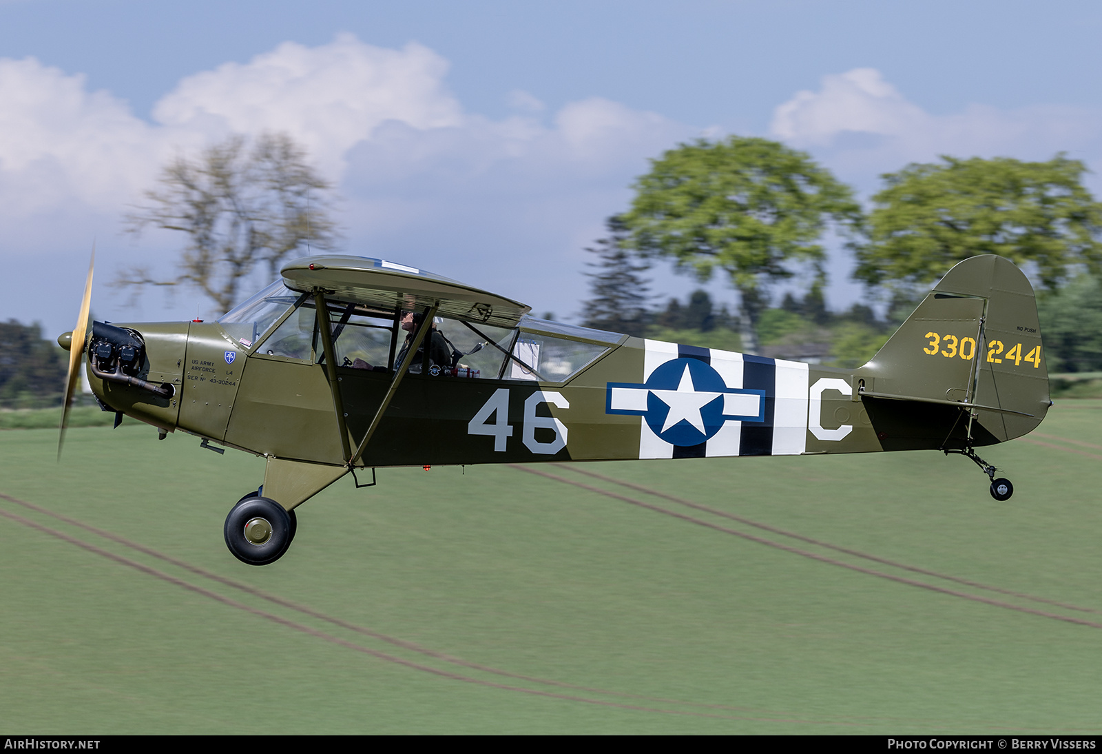 Aircraft Photo of G-CGIY / 330244 | Piper L-4H Grasshopper (J-3C-65D) | USA - Air Force | AirHistory.net #686710