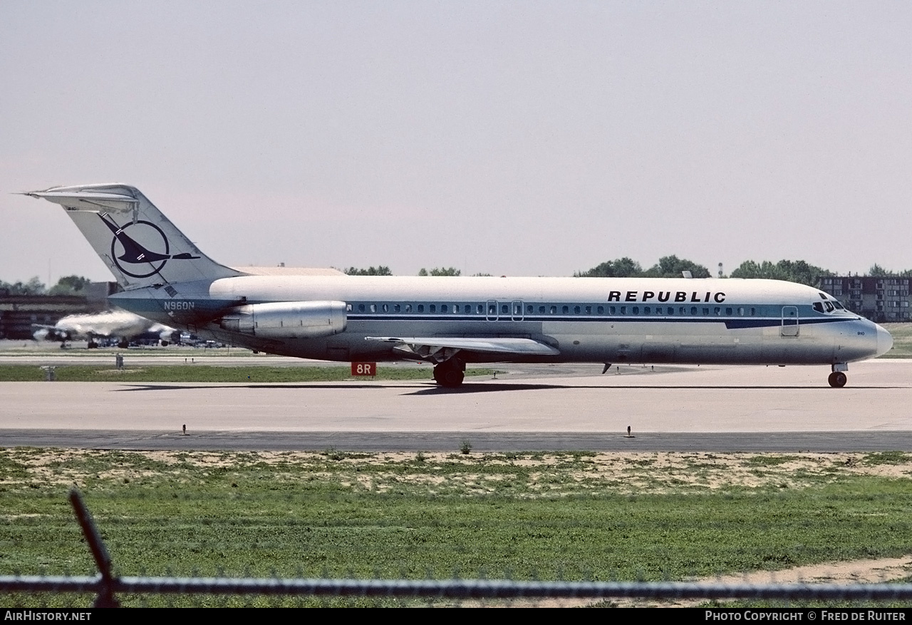 Aircraft Photo of N960N | McDonnell Douglas DC-9-31 | Republic Airlines | AirHistory.net #686734
