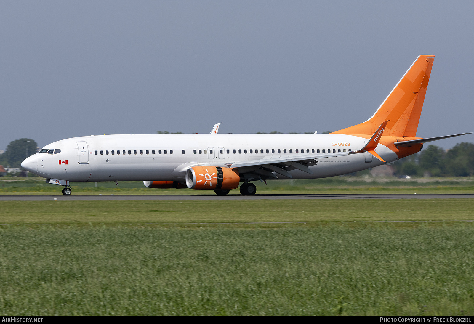 Aircraft Photo of C-GBZS | Boeing 737-8SH | Sunwing Airlines | AirHistory.net #686819